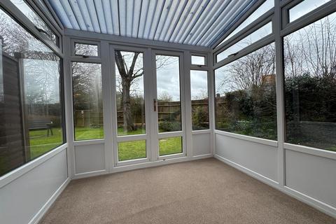 2 bedroom retirement property for sale, The Lawns, Stevenage SG2