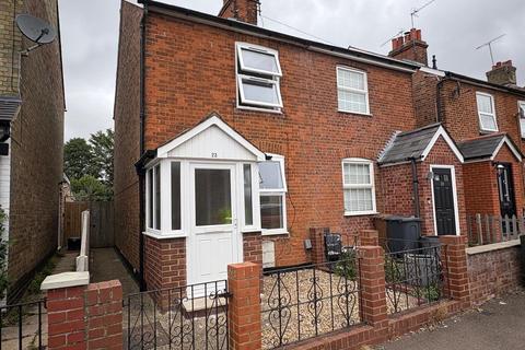 2 bedroom semi-detached house to rent, Haycroft Road, Stevenage SG1