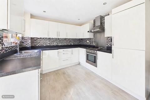 undefined, Woodvale Road, Farnborough, Hampshire, GU14
