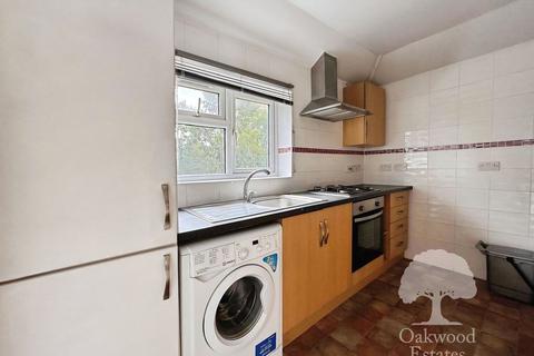 1 bedroom maisonette to rent, Stafford Avenue, Slough SL2