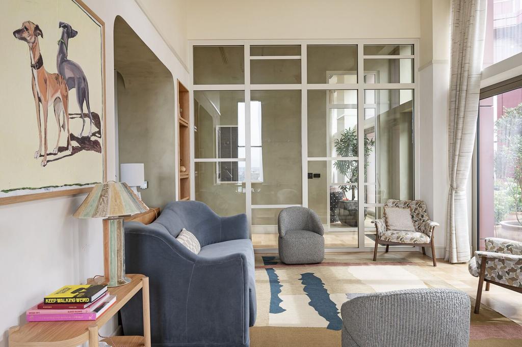 Apartment in Walthamstow - View 5
