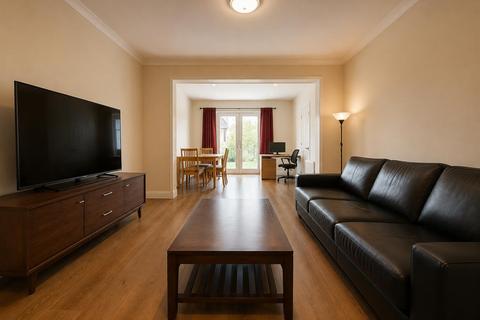 4 bedroom semi-detached house for sale, Tanfield Avenue, Neasden, London