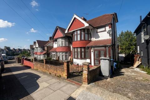 4 bedroom semi-detached house for sale, Tanfield Avenue, Neasden, London