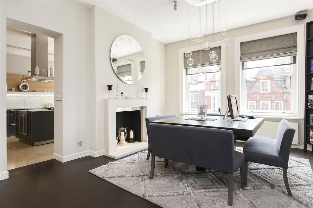 Apartment in London - More
