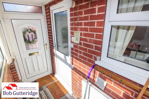 2 bedroom detached bungalow for sale, Newchapel Road, Kidsgrove, Stoke-On-Trent