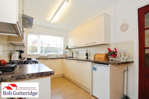 2 bedroom detached bungalow for sale, Newchapel Road, Kidsgrove, Stoke-On-Trent
