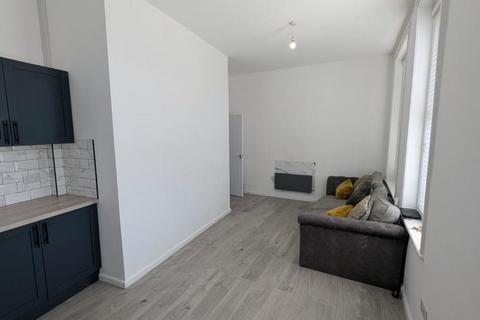 3 bedroom flat to rent, St. Lukes Terrace, Sunderland, SR4
