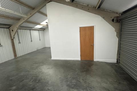Industrial development to rent, West Chiltington Ln Billingshurst RH14 9DL
