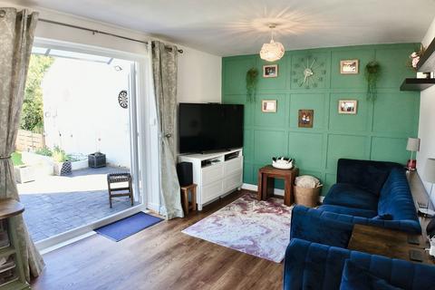 4 bedroom detached house for sale, Griffin Drive, Hengoed CF82