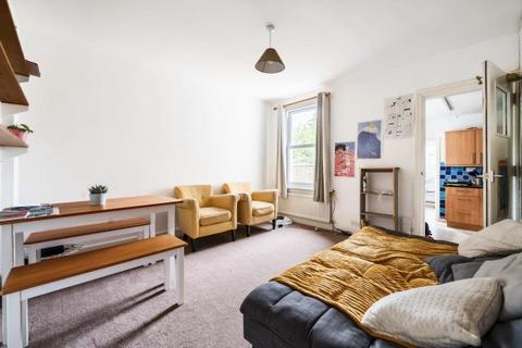 4 bedroom terraced house to rent, East Avenue, Oxford, OX4