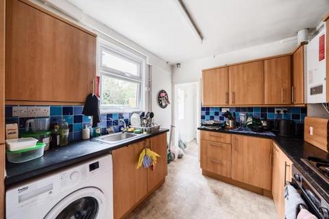 4 bedroom terraced house to rent, East Avenue, Oxford, OX4
