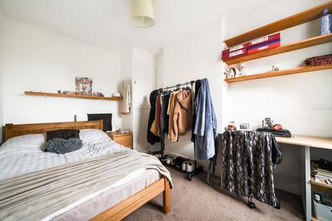 4 bedroom terraced house to rent, East Avenue, Oxford, OX4