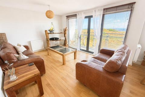2 bedroom apartment for sale, Marina, Swansea