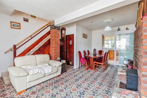3 bedroom terraced house for sale, Elaine Avenue, ROCHESTER, Kent, ME2