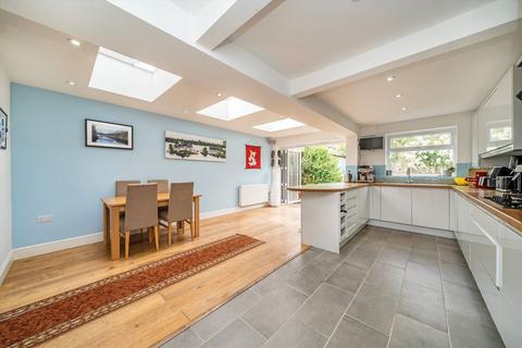 4 bedroom end of terrace house for sale, Old Woolwich Road, Greenwich