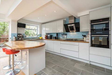 4 bedroom end of terrace house for sale, Old Woolwich Road, Greenwich