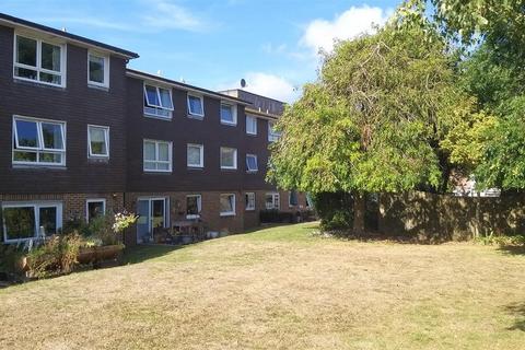 2 bedroom flat for sale, Brookside Avenue, Polegate BN26