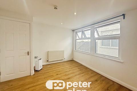 1 bedroom flat to rent, Bute Street, Cardiff, CF10