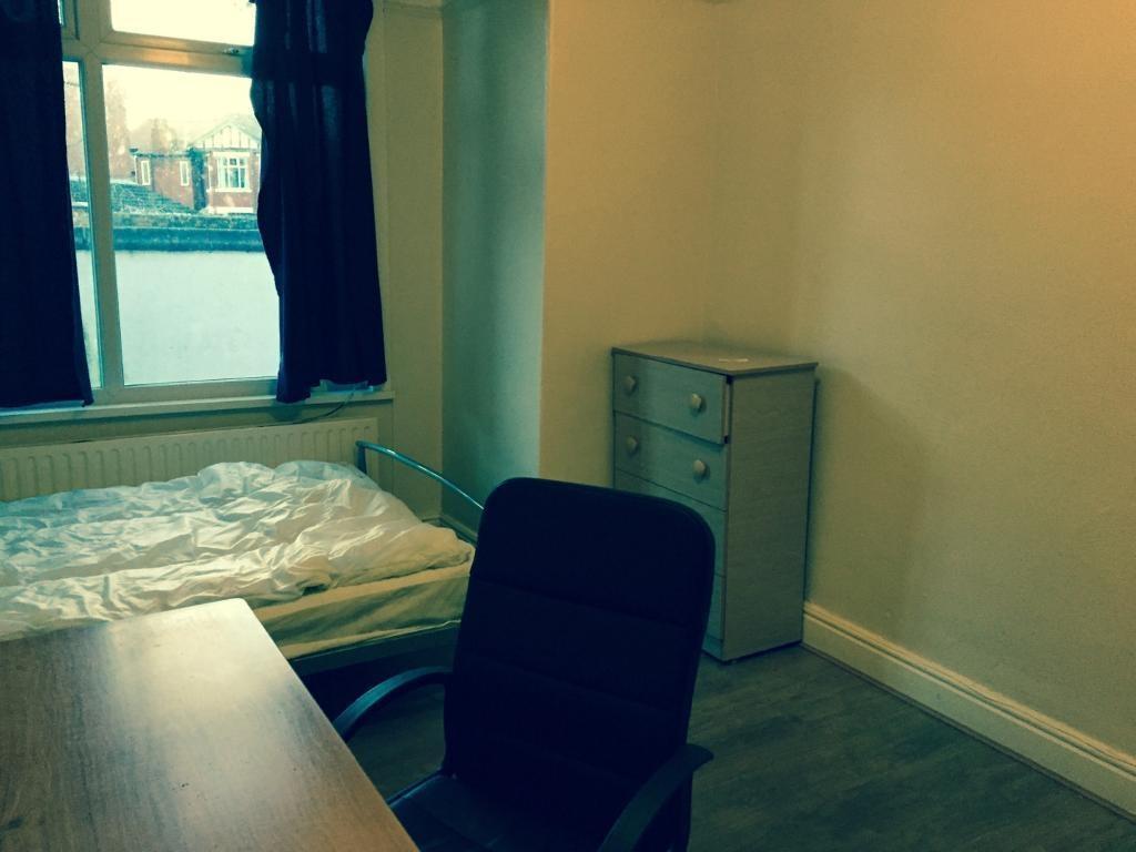 House in Manchester - More