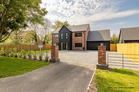 4 bedroom detached house for sale, Kirkgate, Tydd St. Giles, Wisbech, Cambridgeshire, PE13 5LB