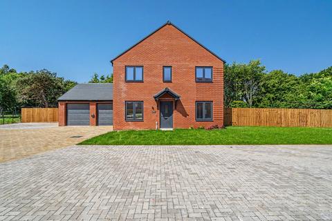 5 bedroom detached house for sale, Eastwood, Bradwell, Great Yarmouth