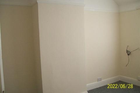 undefined, Overpool Road, Ellesmere Port, CH66 1JN