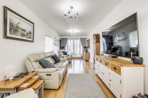 3 bedroom semi-detached bungalow for sale, Kings Crescent, Basildon SS15