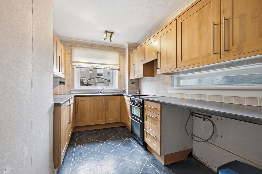 House in Johnstone - View 3