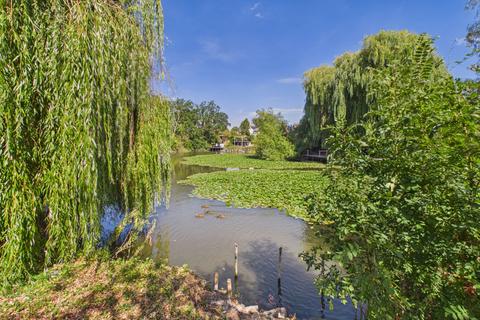 4 bedroom detached house for sale, Woodland Crescent, Bracknell, Berkshire, RG42