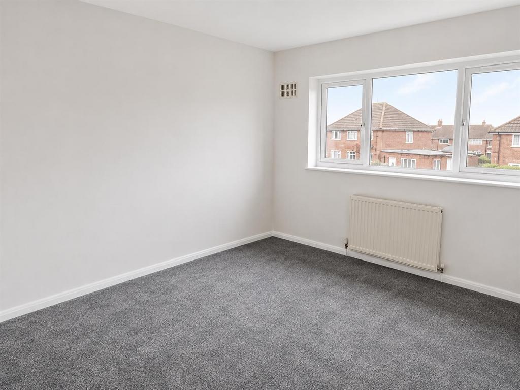 House in Sutton Coldfield, Falcon Lodge - View 4