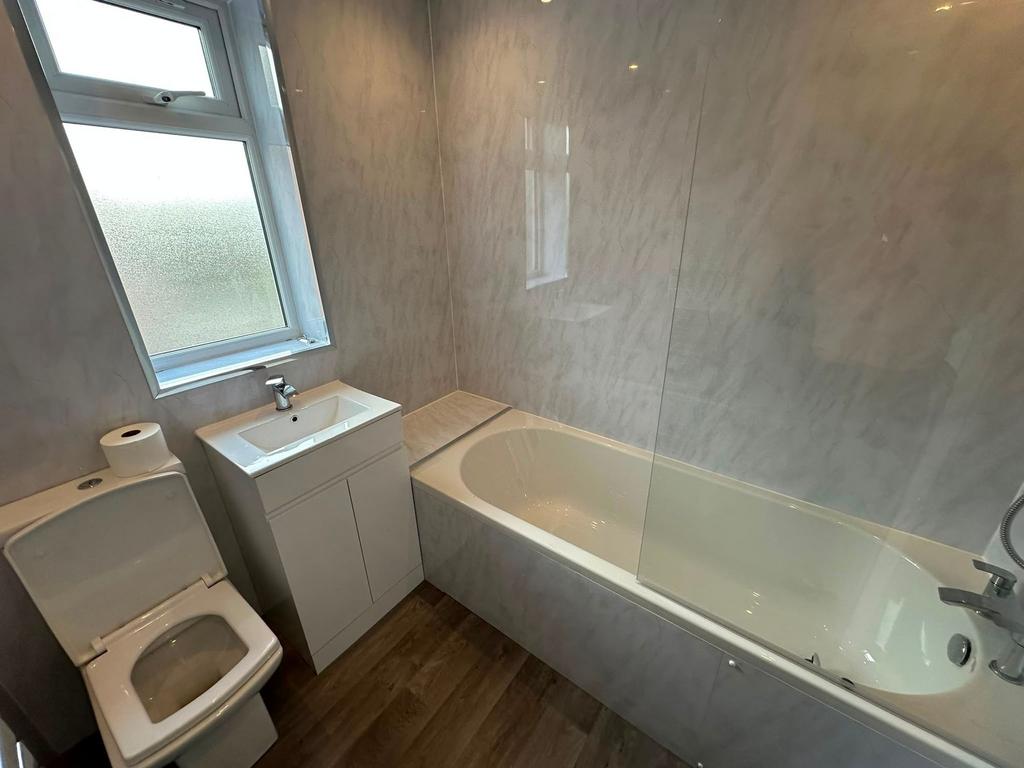 House in Manchester - View 3