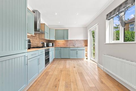 undefined, Englands Lane, Loughton, IG10