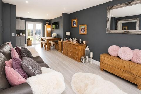 4 bedroom semi-detached house for sale, Hitchin Road, Fairfield, Hitchin, SG5