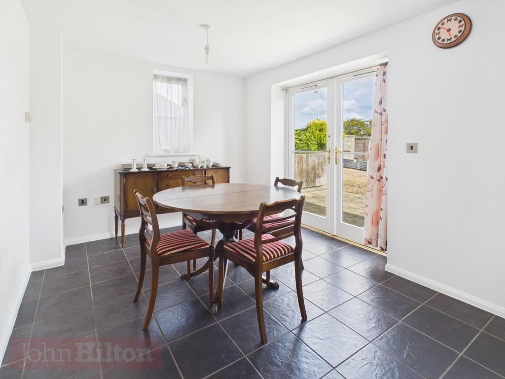 House in Brighton - View 3