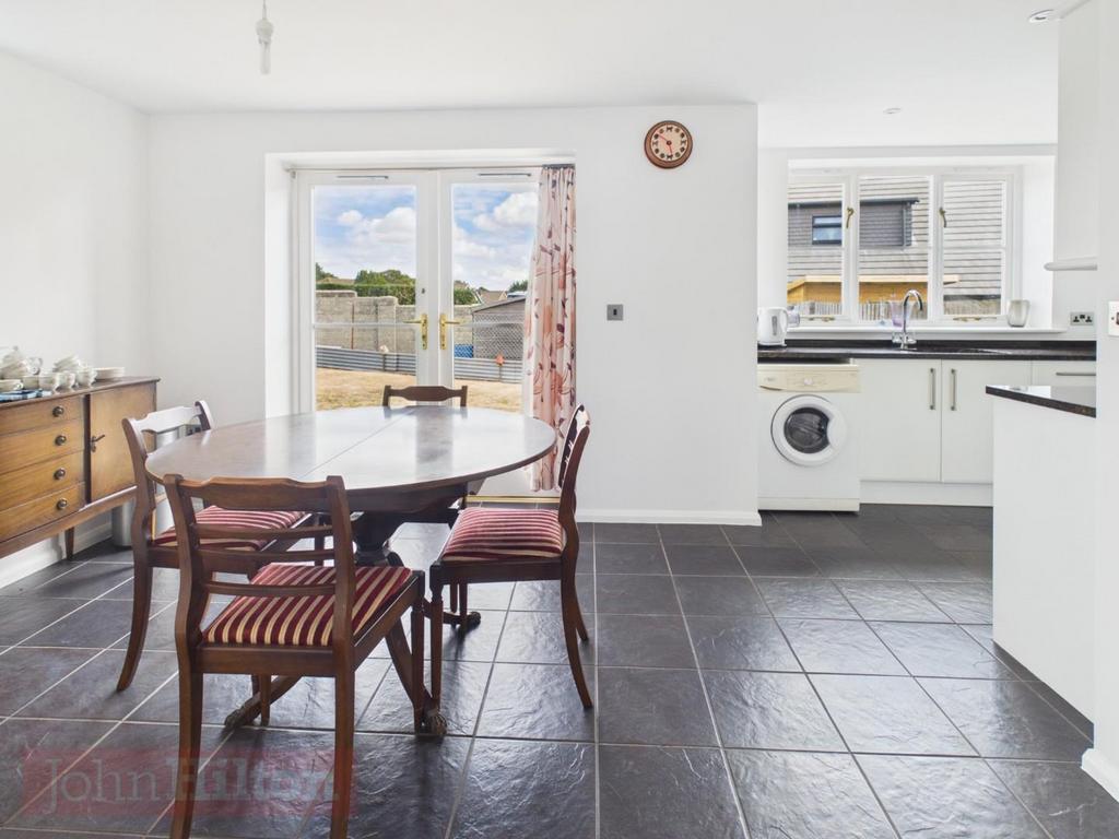 House in Brighton - View 4