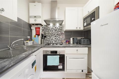 2 bedroom maisonette for sale, Eton Avenue, Wembley