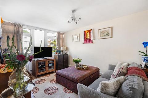 undefined, Ainsworth Close, London