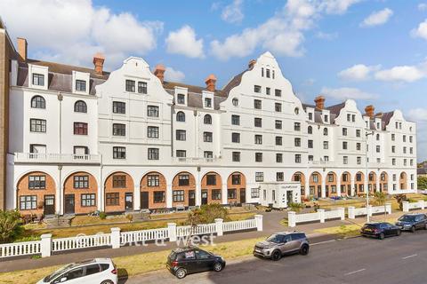 1 bedroom apartment for sale, Dolphin Lodge, Worthing BN11