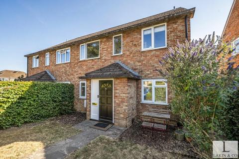 2 bedroom maisonette for sale, Gilmore Close, Ickenham, UB10