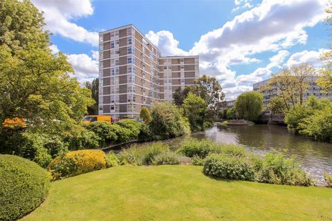 Denham Lodge, Denham, UB9