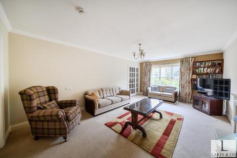 2 bedroom end of terrace house for sale, Church Place, Ickenham, UB10