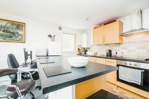 1 bedroom flat for sale, Malefant Street, Cardiff