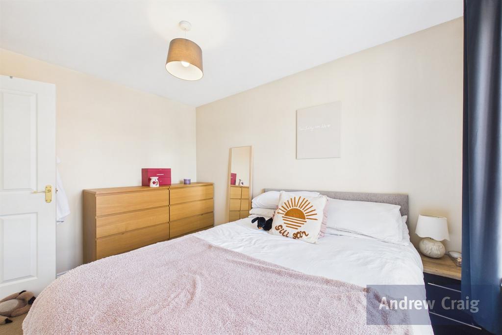 Apartment in Newcastle upon Tyne, Blakelaw, Kenton - View 5