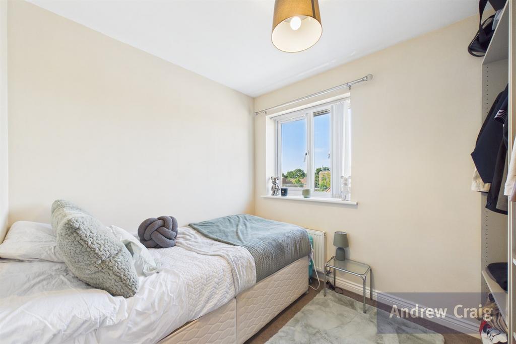 Apartment in Newcastle upon Tyne, Blakelaw, Kenton - More