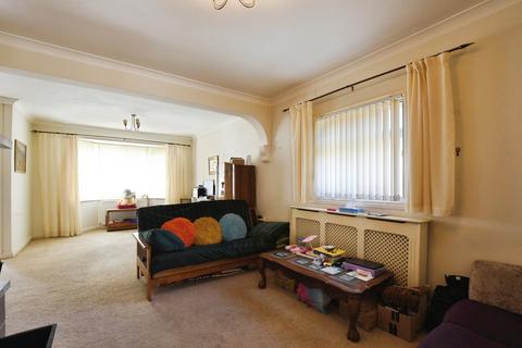 2 bedroom detached bungalow for sale, Main Road, Bilton HU11