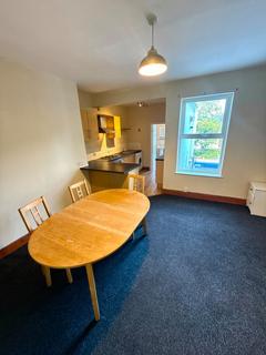 3 bedroom maisonette to rent, Boldon Lane, South Shields, NE34