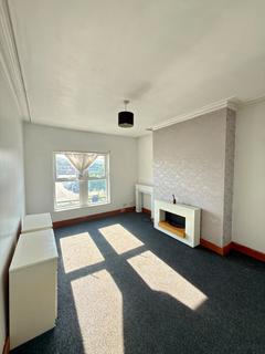 3 bedroom maisonette to rent, Boldon Lane, South Shields, NE34