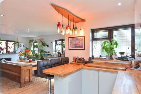 5 bedroom detached bungalow for sale, Farm Hill, Brighton BN2