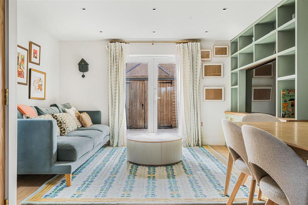 House in Trumpington - View 5