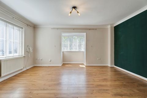 3 bedroom semi-detached house for sale, Cormorant Drive, Stowmarket